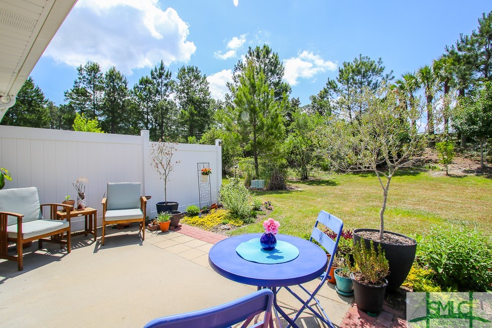 35 Rivermoor Court
