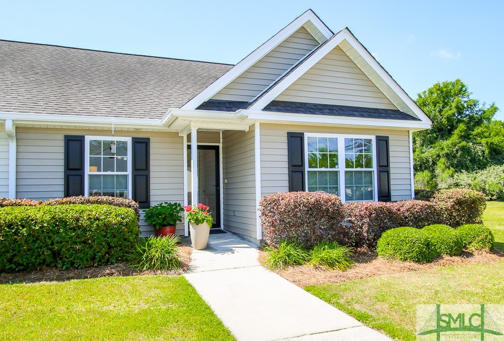 35 Rivermoor Court