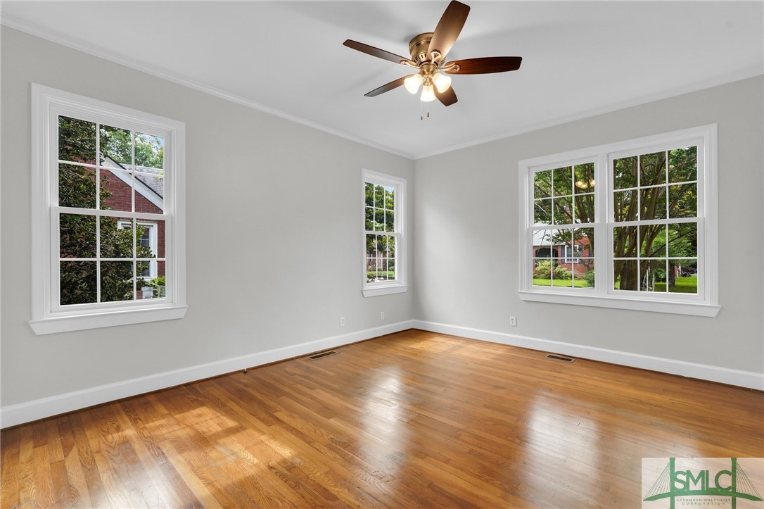 516 E 53rd Street