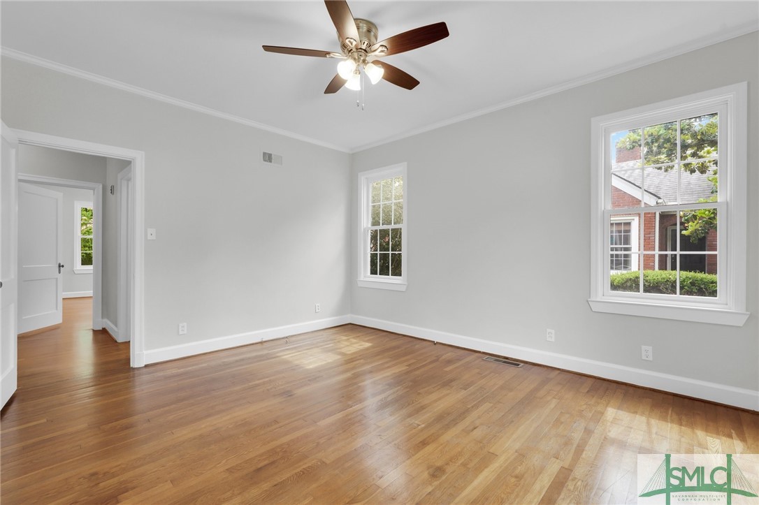 516 E 53rd Street