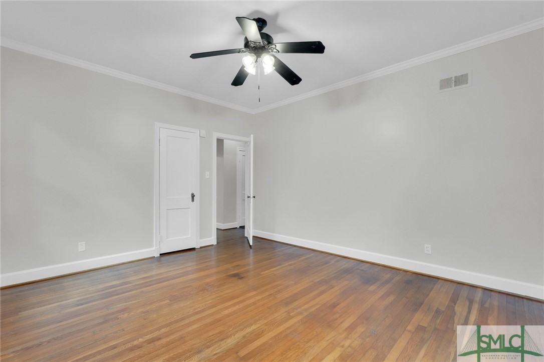 516 E 53rd Street