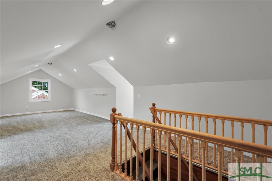 516 E 53rd Street