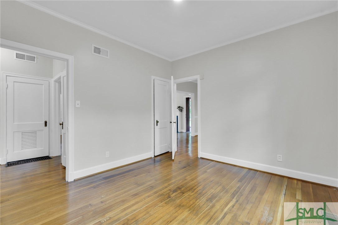 516 E 53rd Street