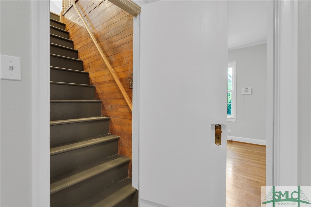 516 E 53rd Street