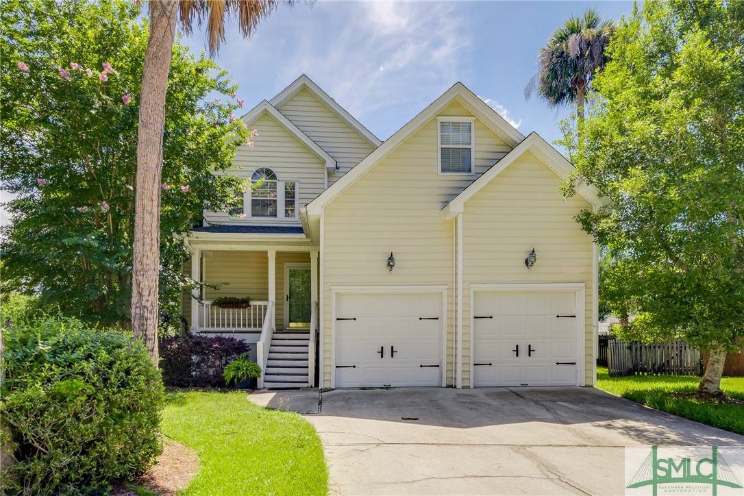 1 Briarberry Cove