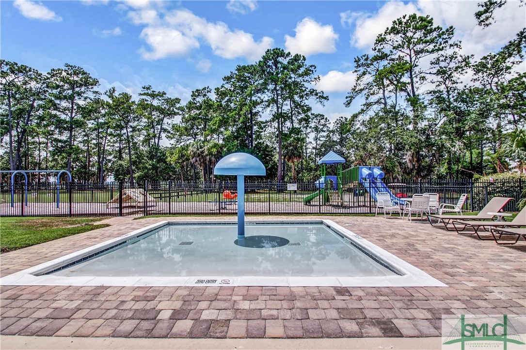 1 Briarberry Cove