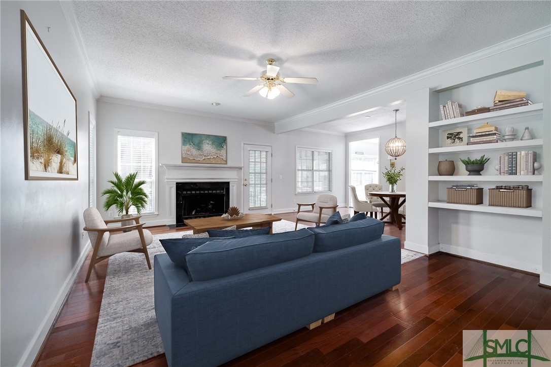 1 Briarberry Cove