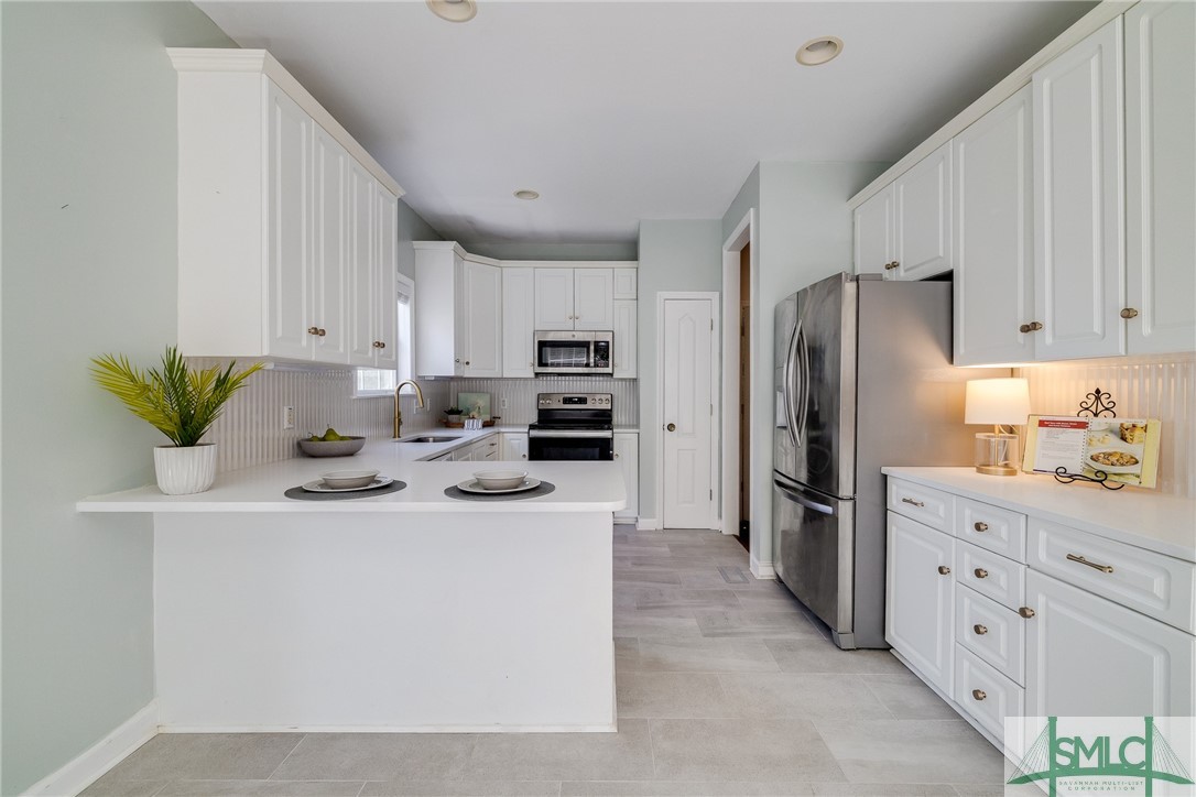 1 Briarberry Cove