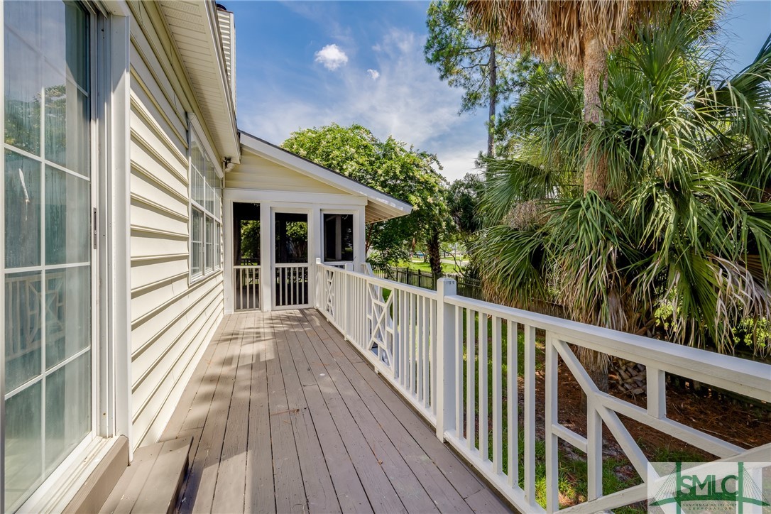 1 Briarberry Cove