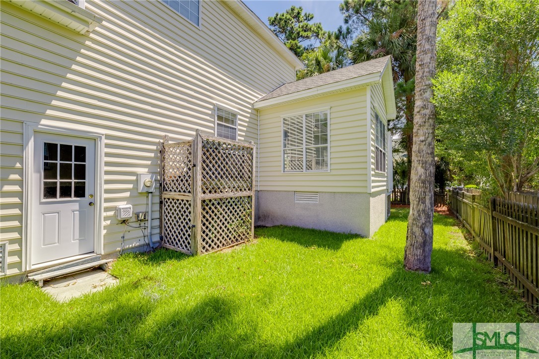 1 Briarberry Cove