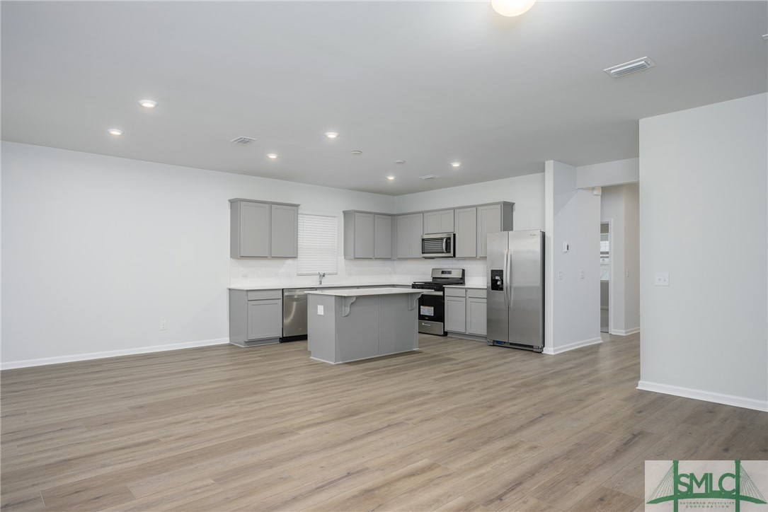 86 Shade Tree Drive
