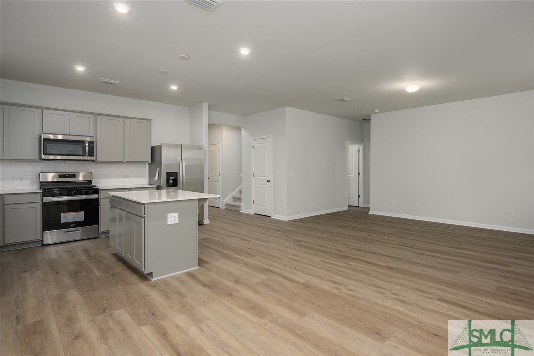 86 Shade Tree Drive