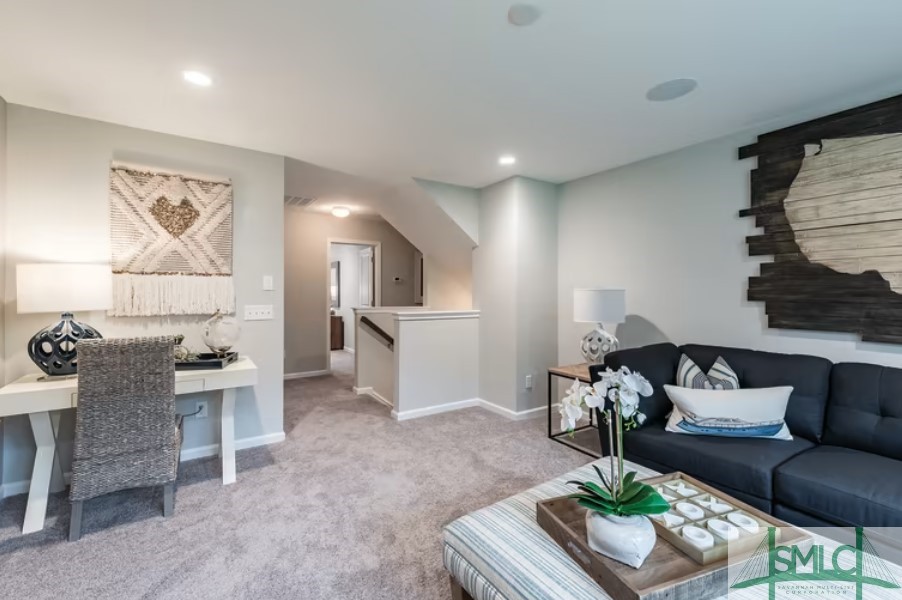 300 Monterey Loop