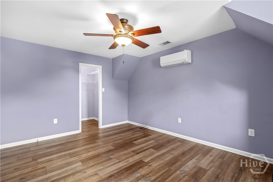 546 Pointe South Drive