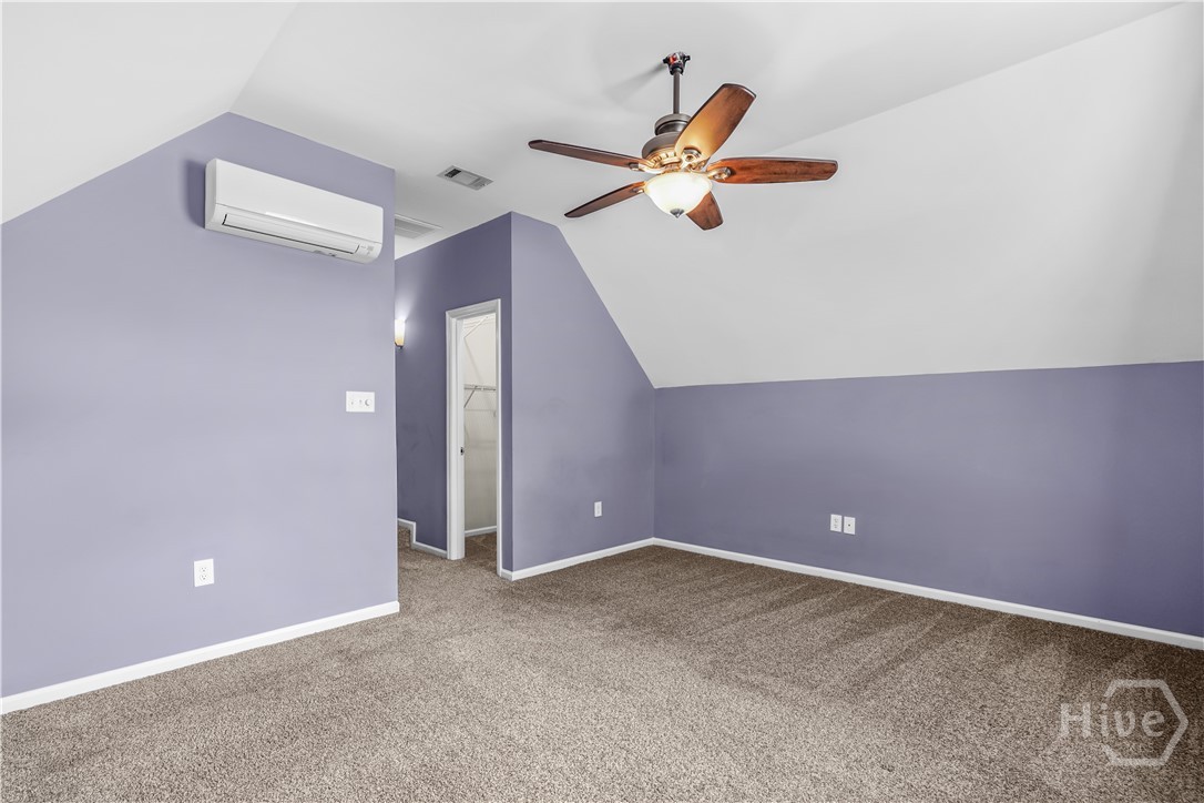546 Pointe South Drive