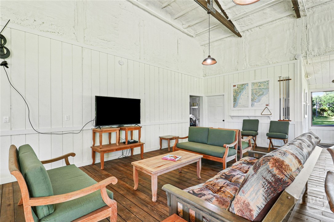 12 Jack Rowe Island Drive