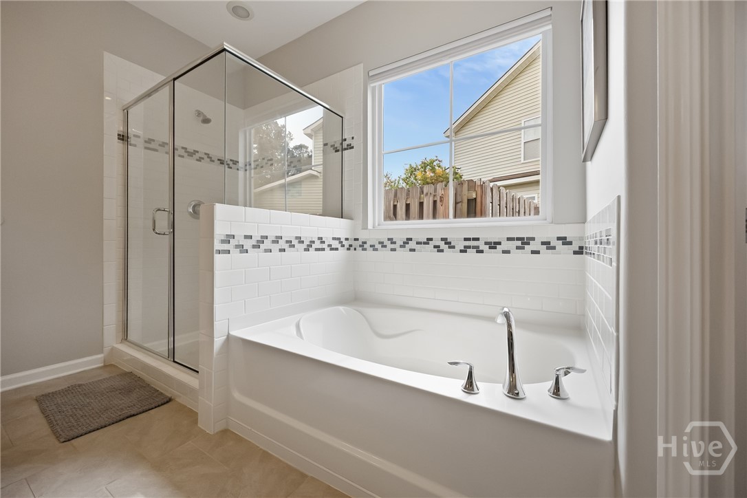 196 Willow Point Circle