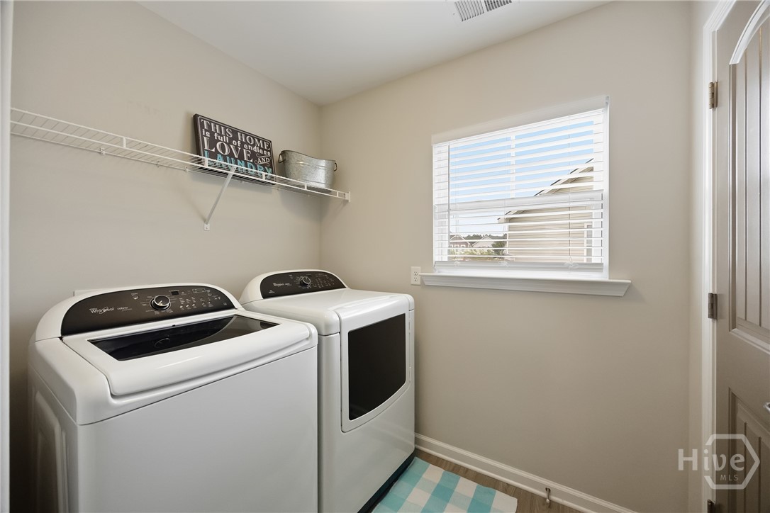 196 Willow Point Circle