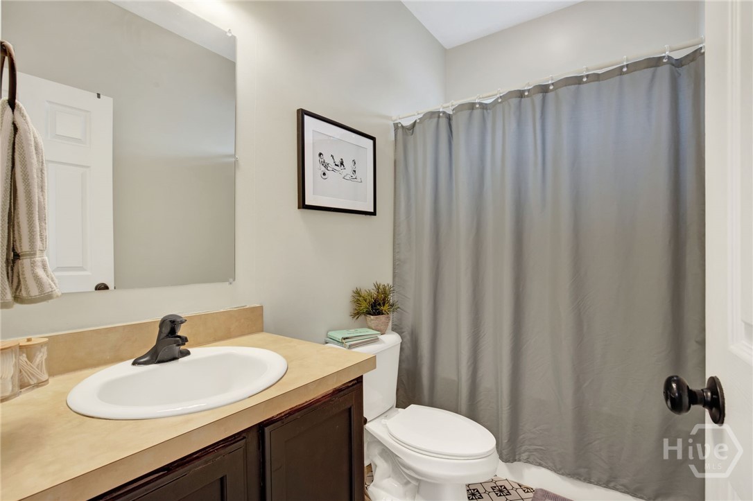 382 Stonebridge Circle