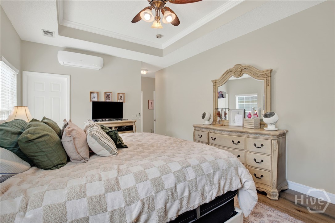 382 Stonebridge Circle