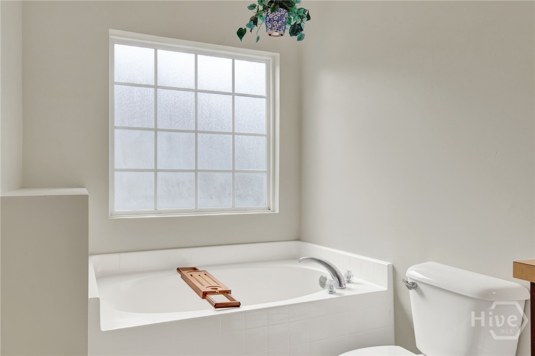 382 Stonebridge Circle