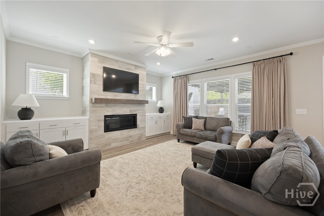 119 Canter Court