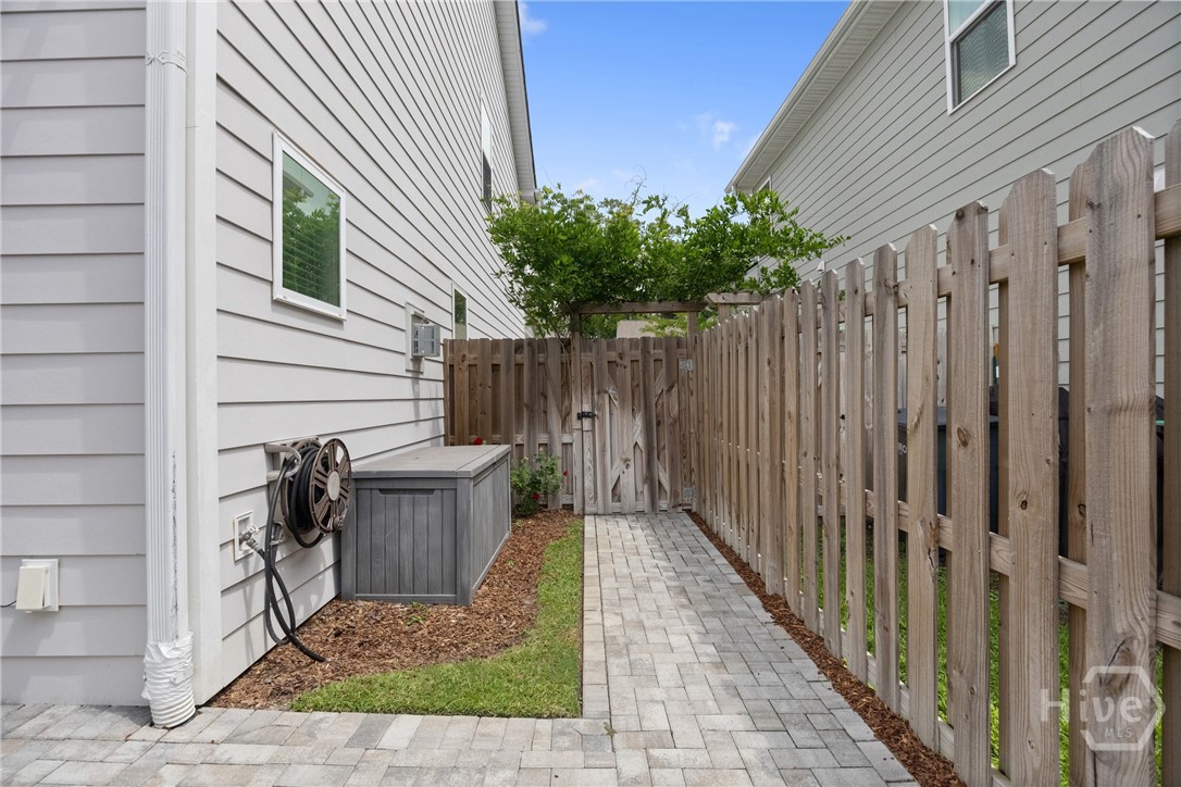 119 Canter Court