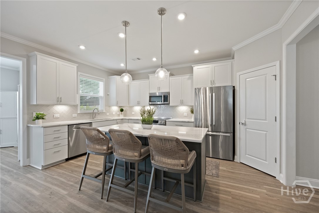 119 Canter Court