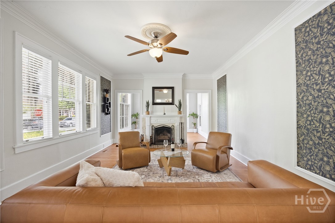 535 E 44th Street