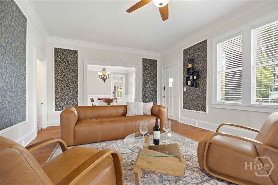 535 E 44th Street