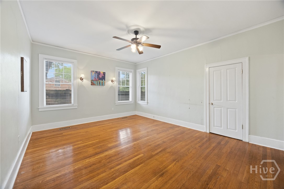 535 E 44th Street