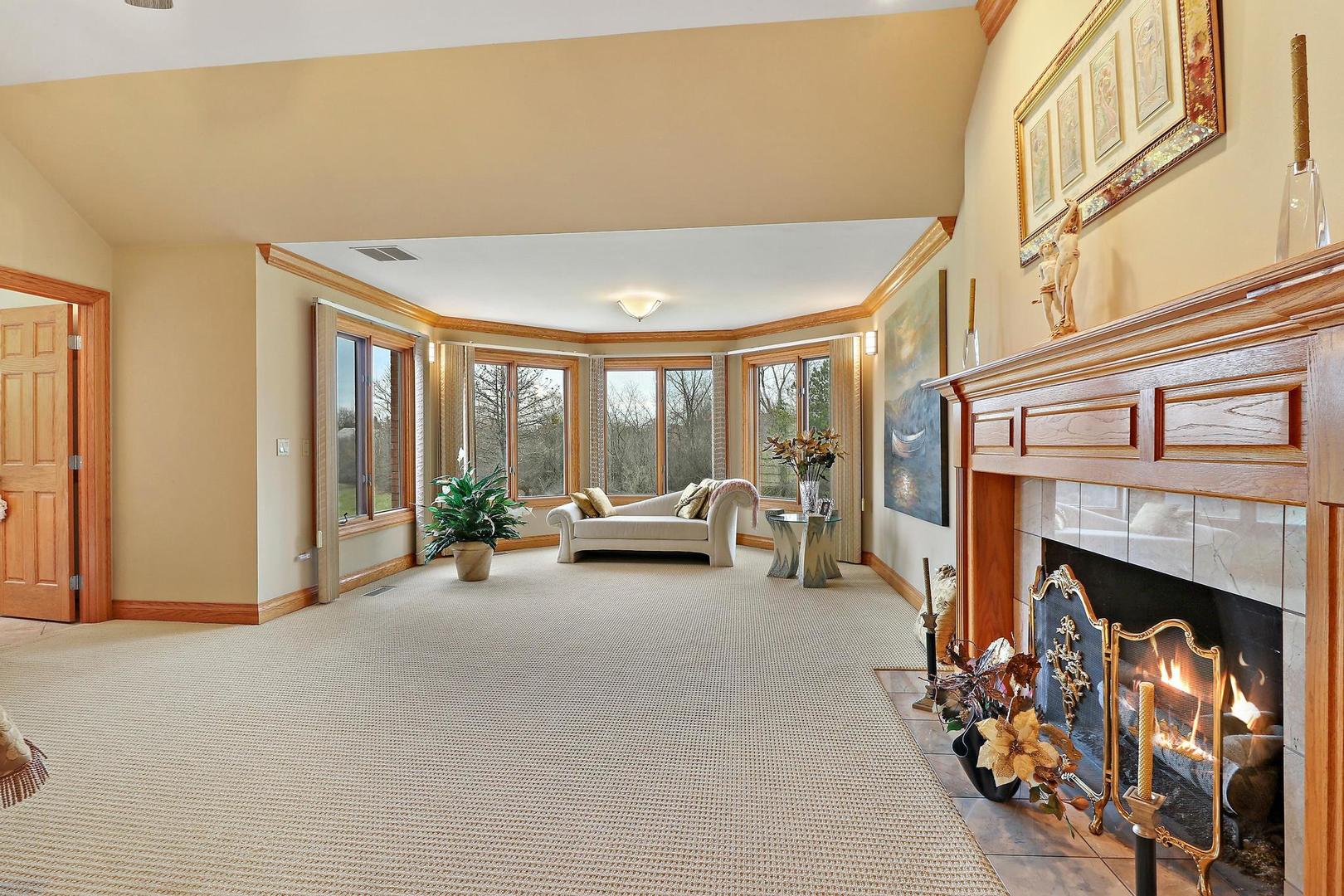 13 Spring Creek Drive