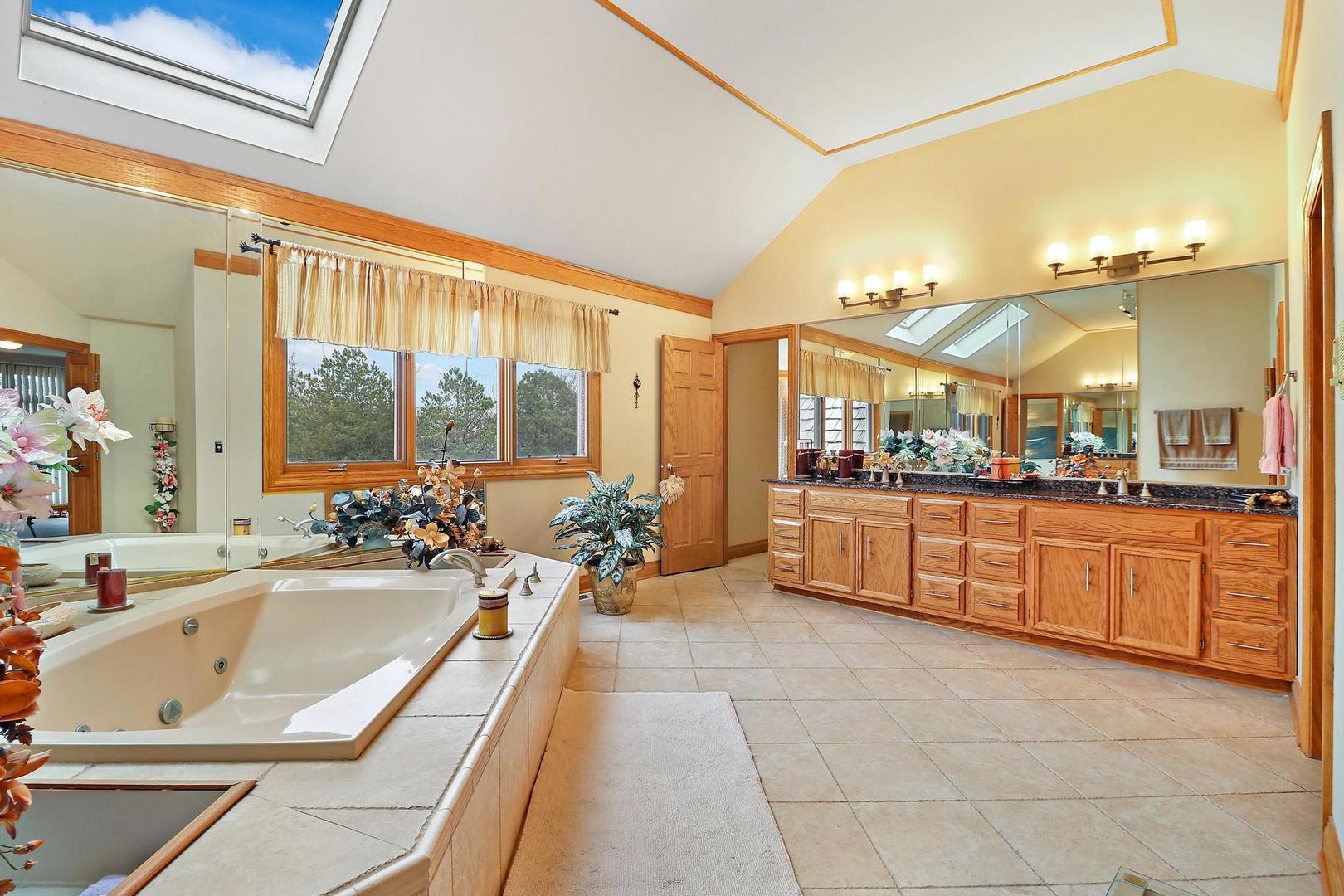 13 Spring Creek Drive