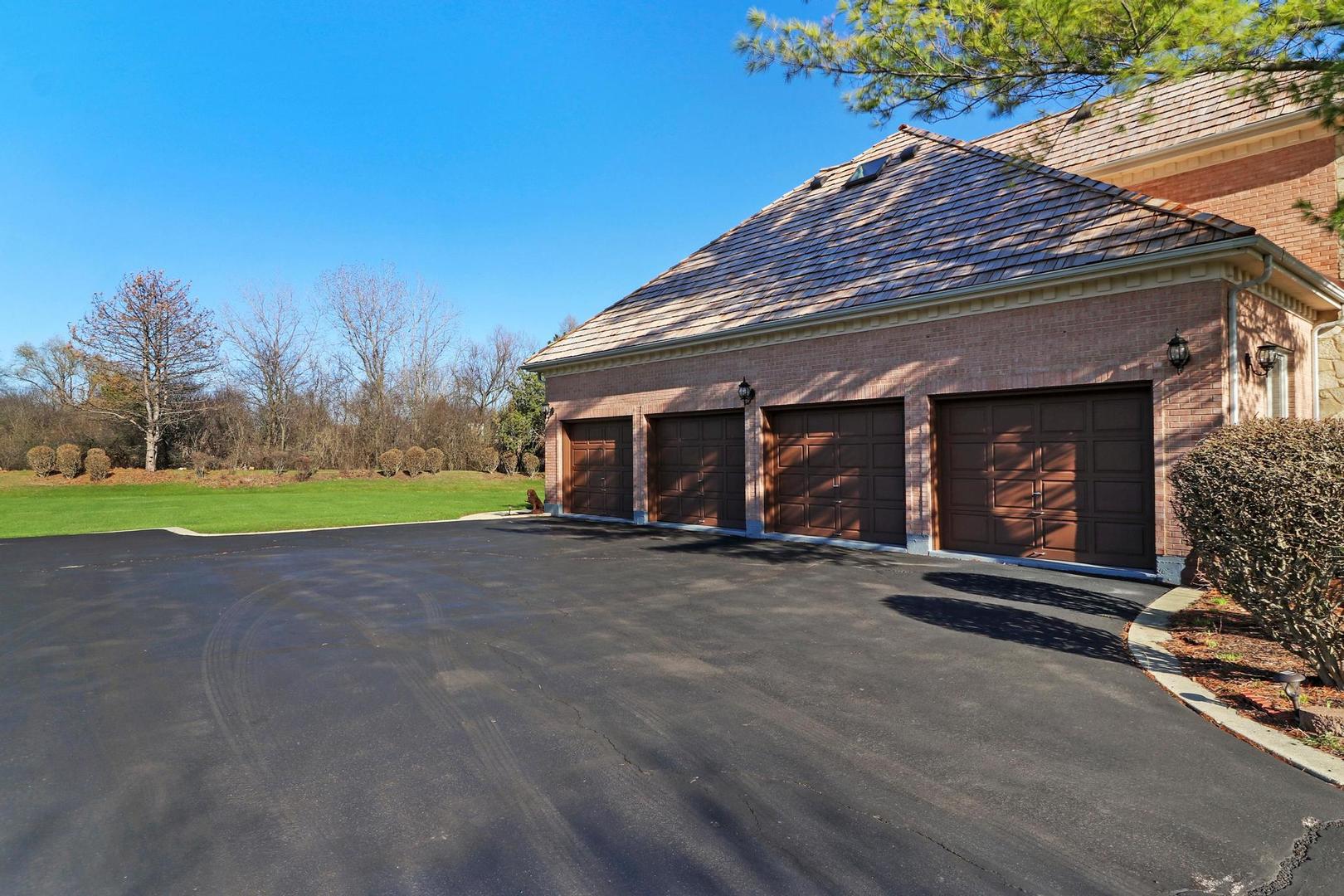 13 Spring Creek Drive