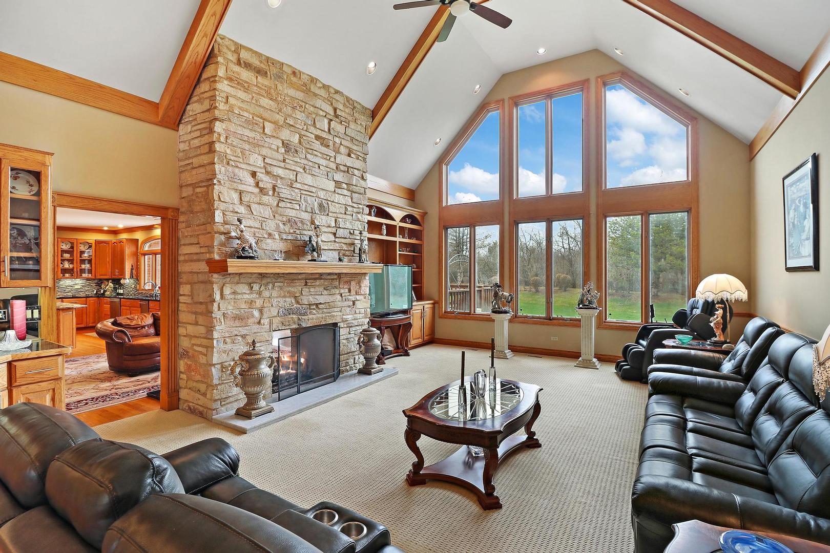 13 Spring Creek Drive