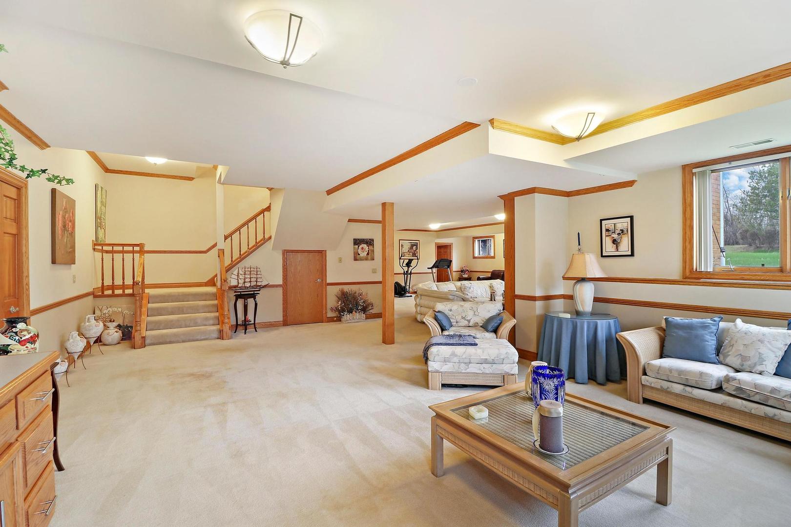 13 Spring Creek Drive