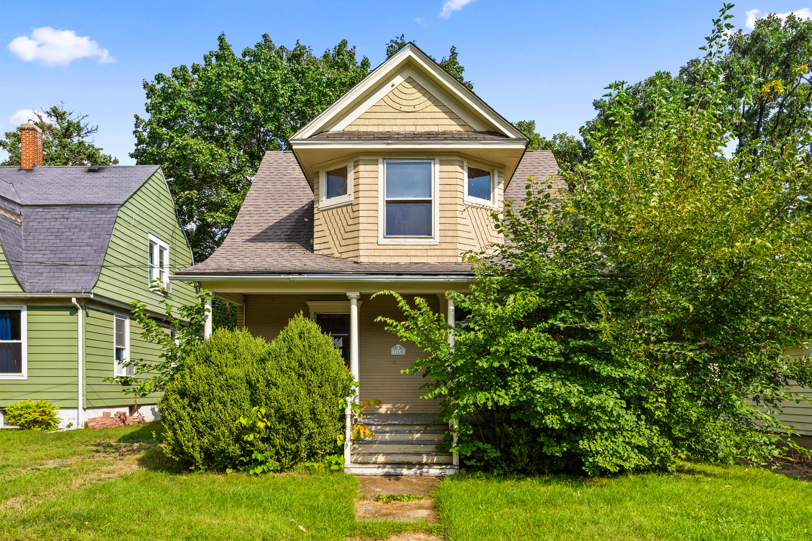 115 N Commonwealth Avenue