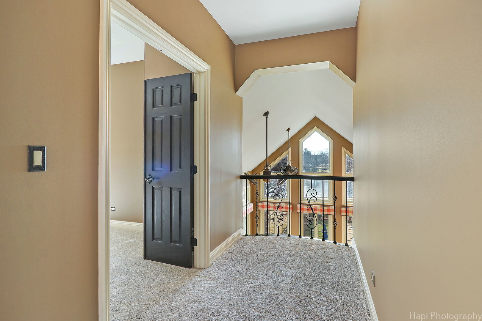 4 Wind Ridge Road