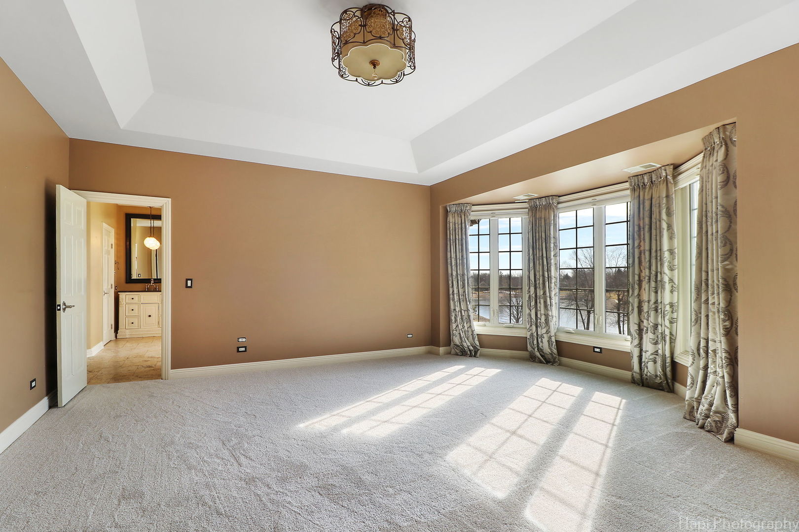 4 Wind Ridge Road