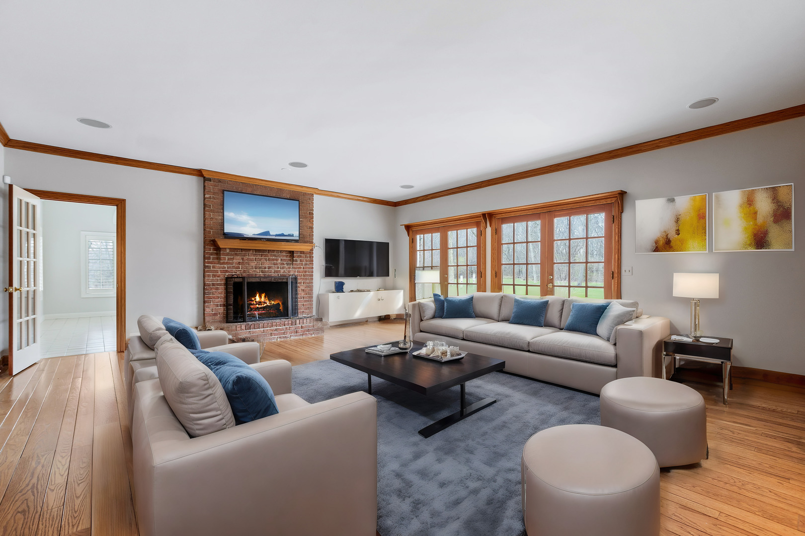 15 Creekside Lane