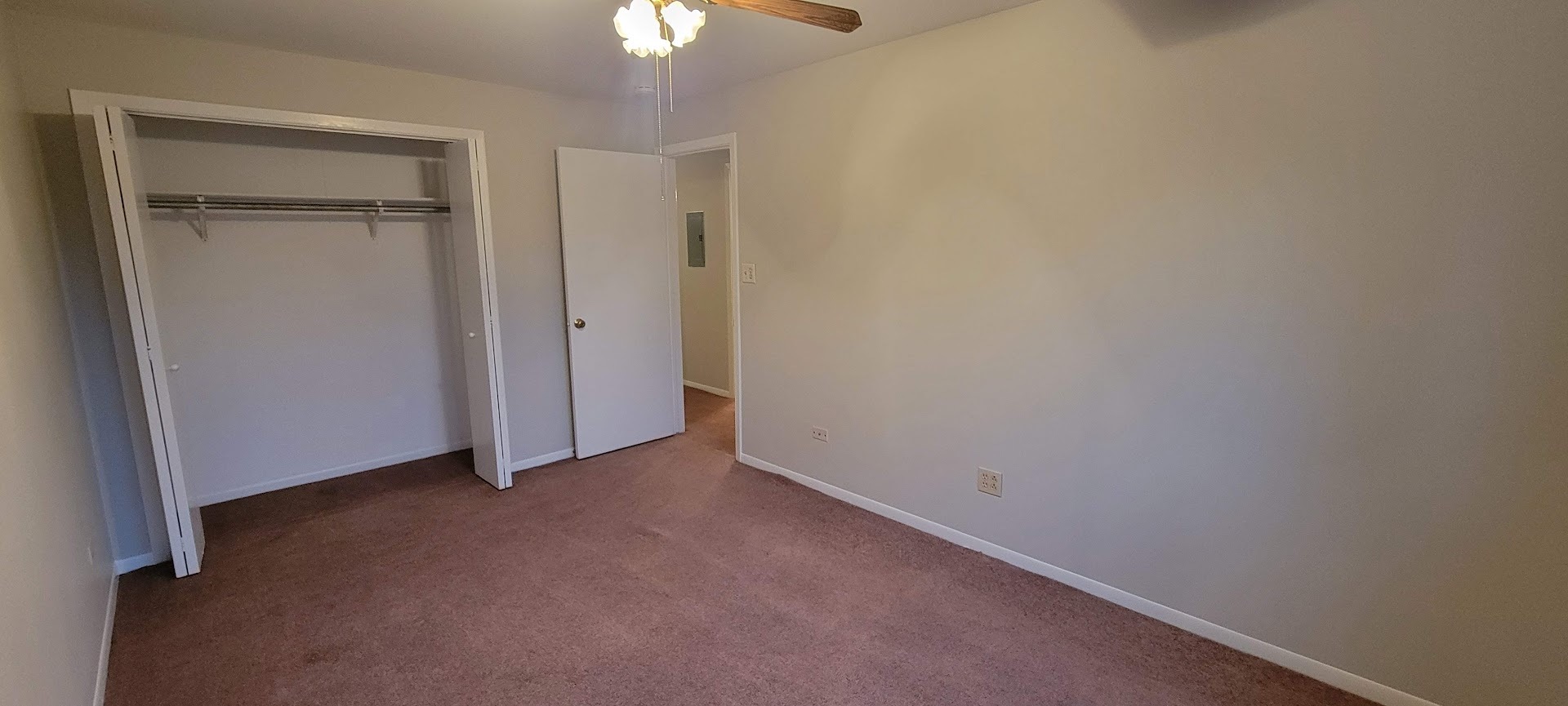 1832 N Goodwin Drive Unit: 3A
