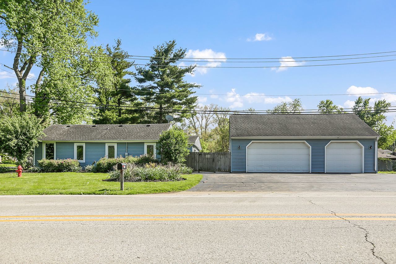 4813 Roberts Road