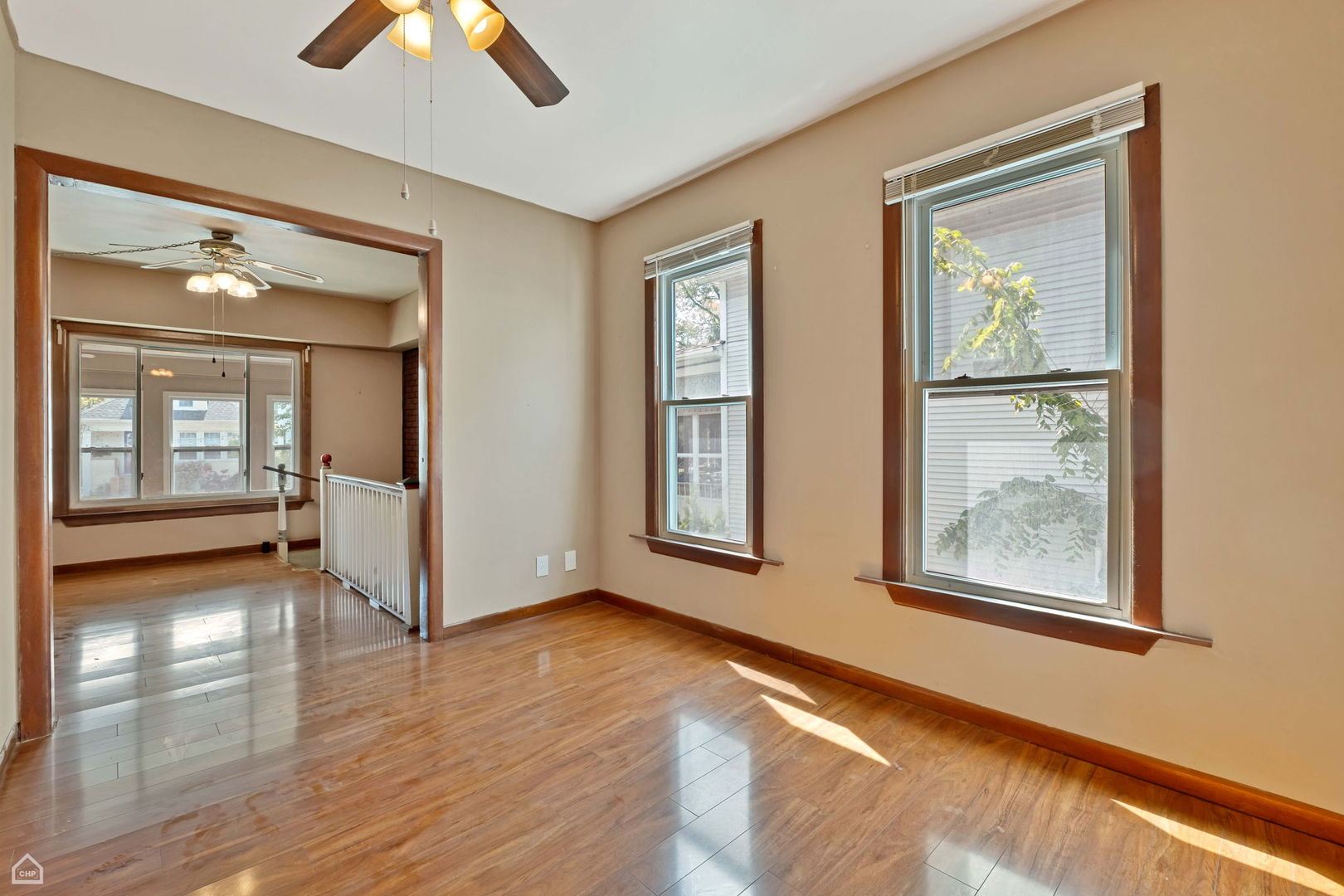 4042 N Kenneth Avenue