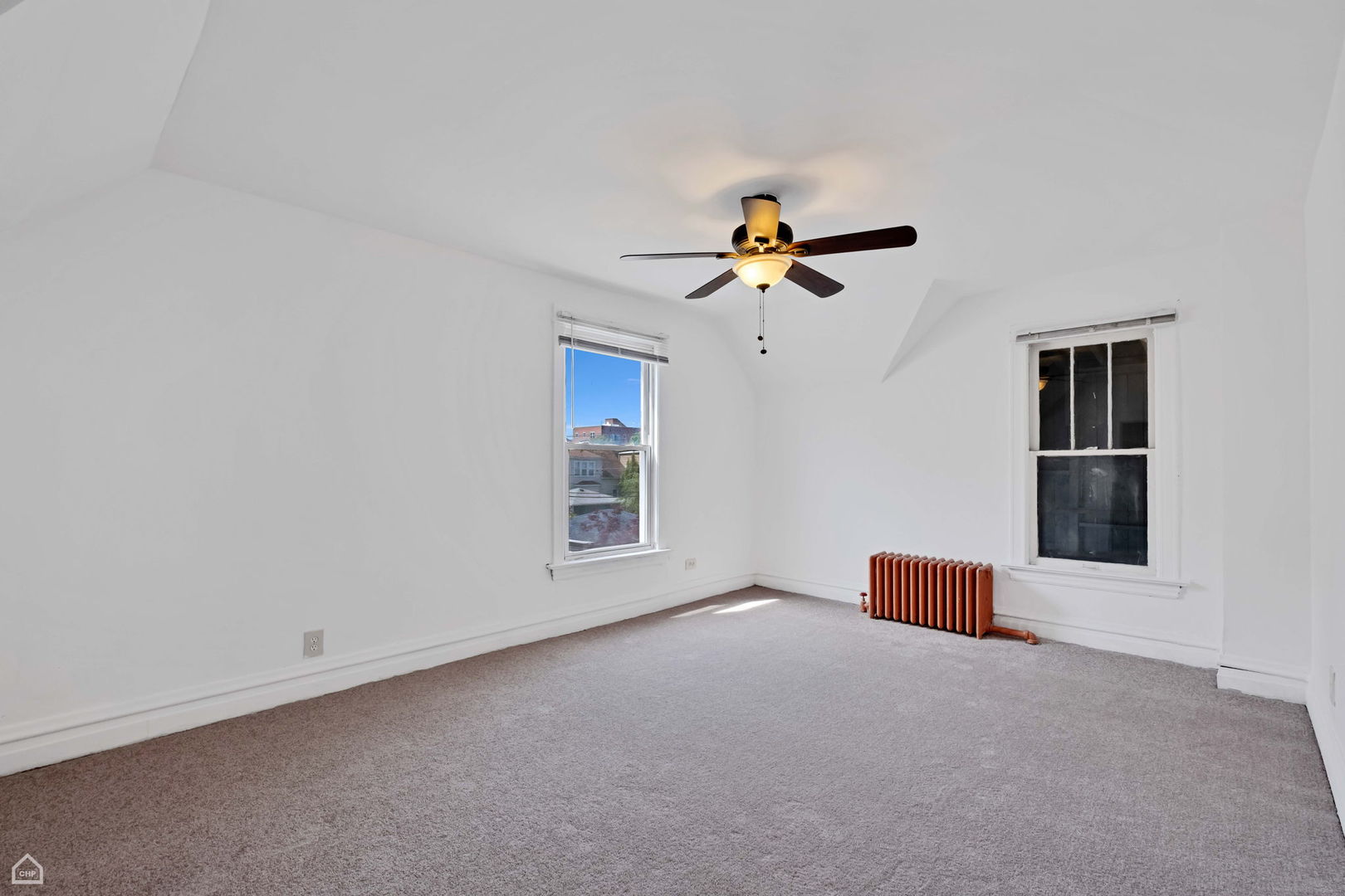 4042 N Kenneth Avenue