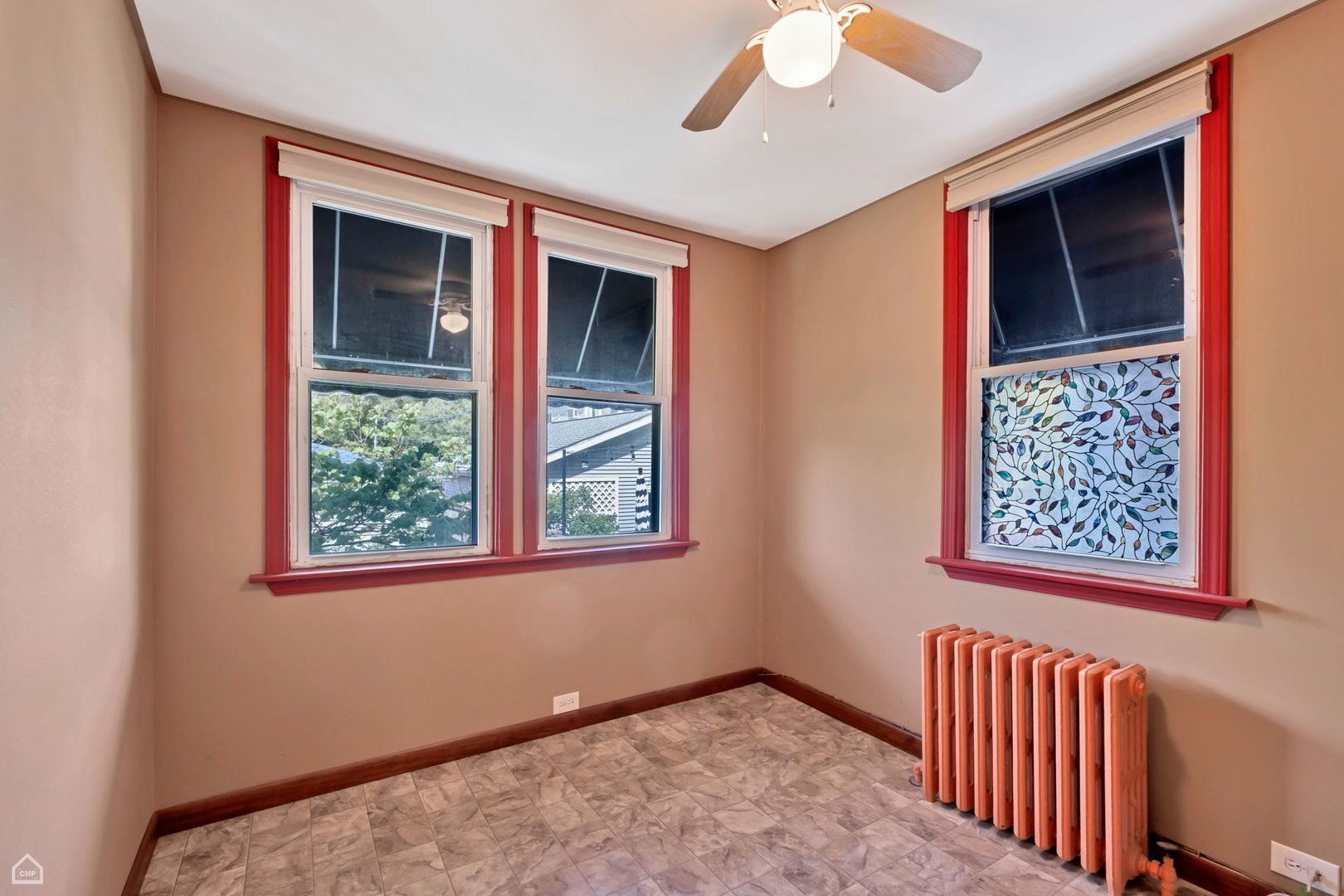 4042 N Kenneth Avenue