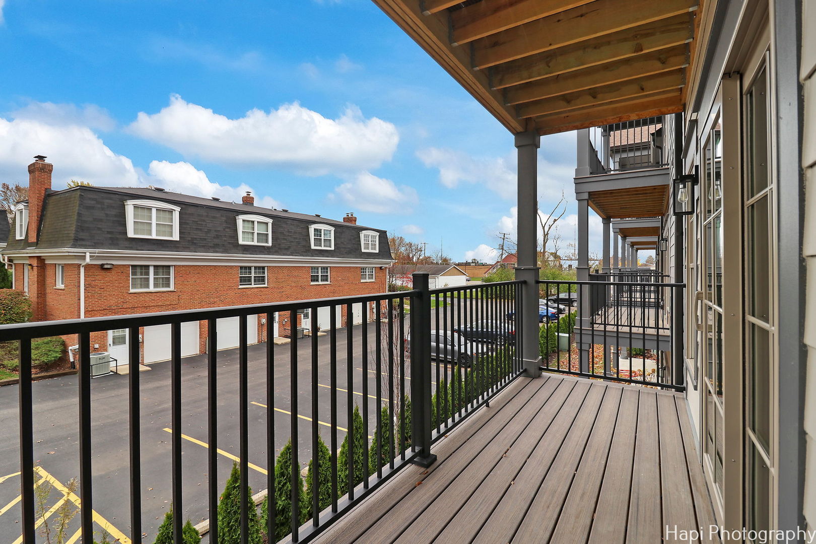 319 S Glendale Avenue Unit: 202