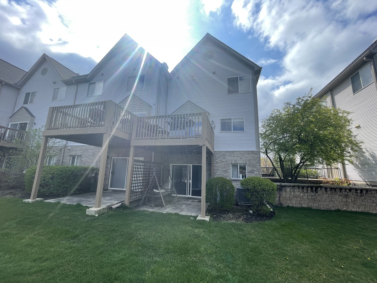 621 Diamond Pointe Drive
