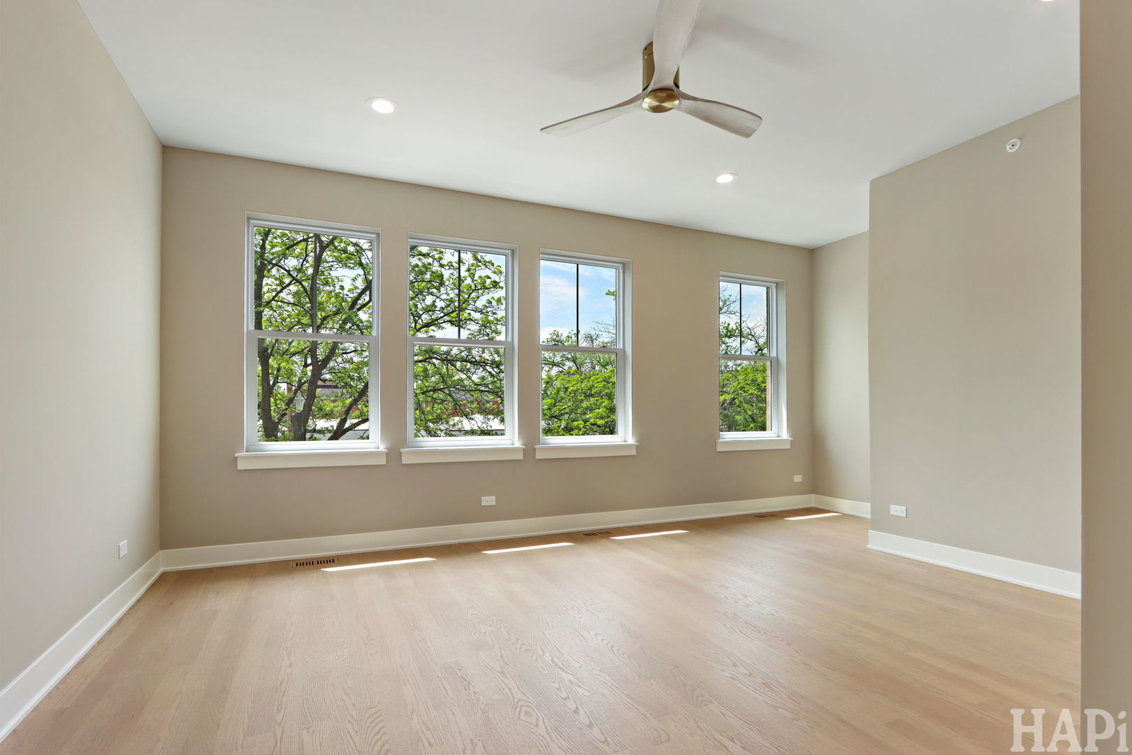 150 Washington Street Unit: 150