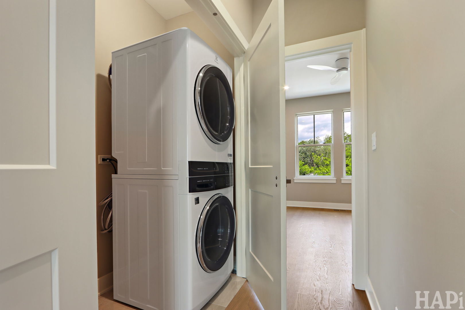 150 Washington Street Unit: 150