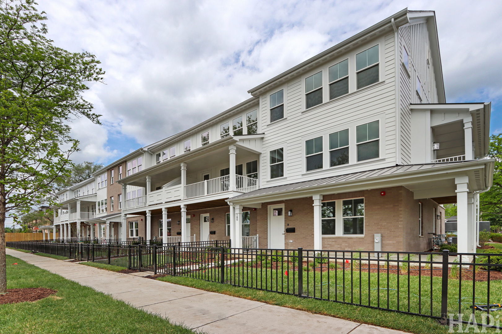 150 Washington Street Unit: 150